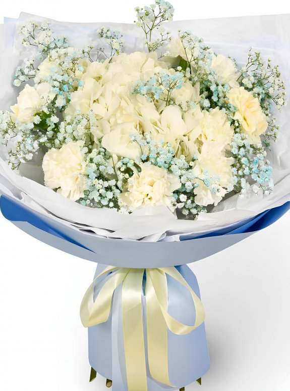 5 Adet Cipso Ve 7 Beyaz Gül Buketi